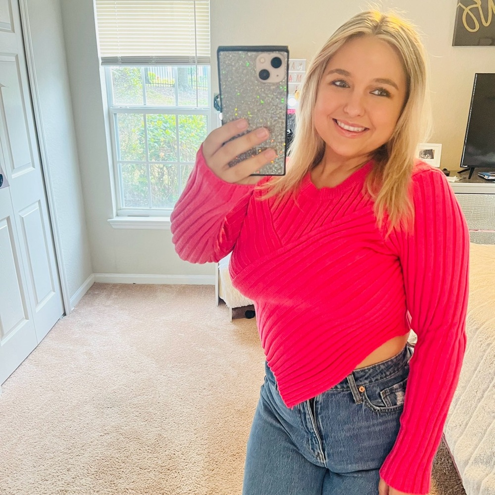 Lelis pink sweater - Picture 2 of 11